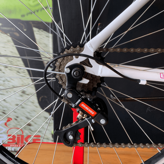 Bicicleta Dalannio Beach Retrô Aro 26 6v Feminina Branco e Rosa