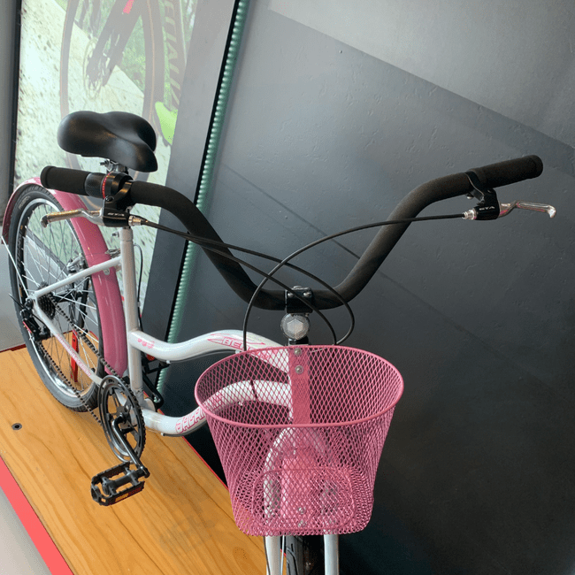 Bicicleta Dalannio Beach Retrô Aro 26 6v Feminina Branco e Rosa