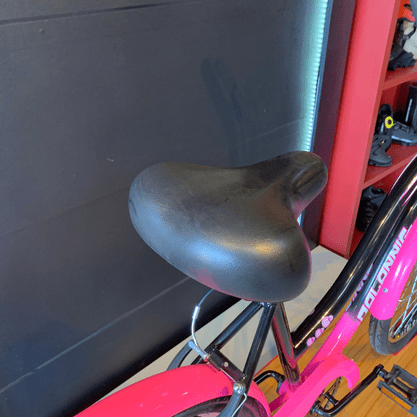 Bicicleta Dalannio Beach Retrô Aro 26 Feminina Preto e Rosa