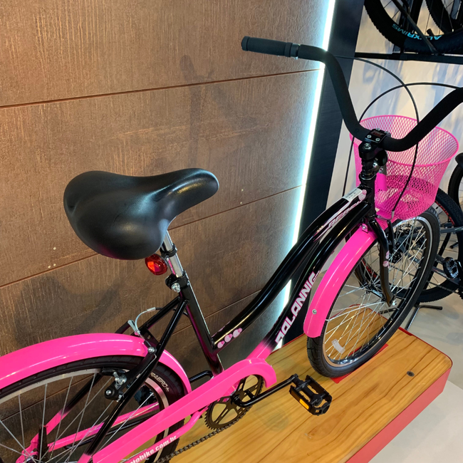 Bicicleta Dalannio Beach Retrô Aro 26 Feminina Preto e Rosa Chiclete