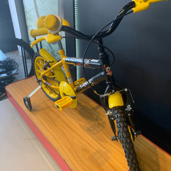 Bicicleta Dalannio Kids Aro 16 Amarelo e Pretoㅤㅤㅤㅤㅤㅤㅤㅤㅤ