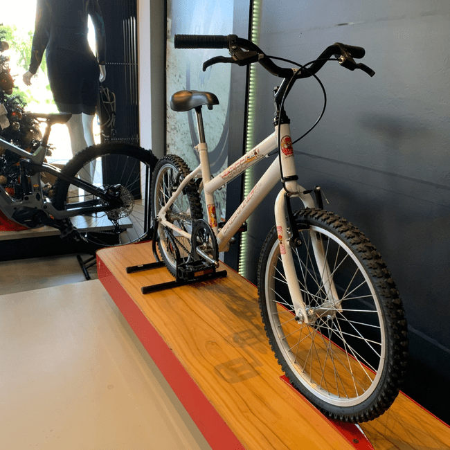Bicicleta Dalannio Sissa Aro 20 Branco e Rosaㅤㅤㅤㅤㅤㅤㅤㅤㅤㅤ