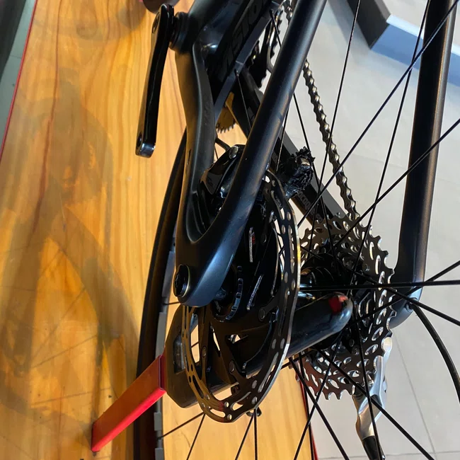 Bicicleta Edro Impetus Aro 700 Rival 22v Preta - Seminova