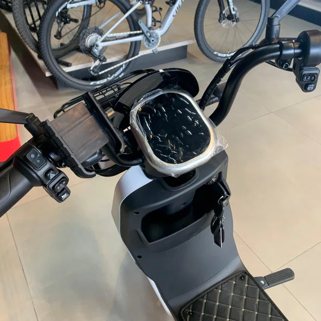 Bicicleta Elétrica Duos Eko-7 800w Aro 12 48v Branco