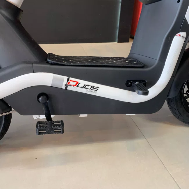 Bicicleta Elétrica Duos Eko-7 800w Aro 12 48v Branco