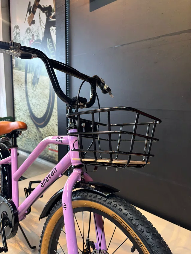 Bicicleta Elleven  Aro 20 Elly Com Cesta Rosa e Pretaㅤㅤ