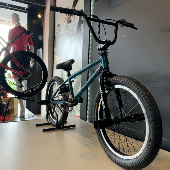 Bicicleta Elleven Fever BMX Aro 20 Verde e Preto