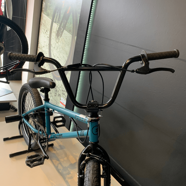 Bicicleta Elleven Fever BMX Aro 20 Verde e Preto