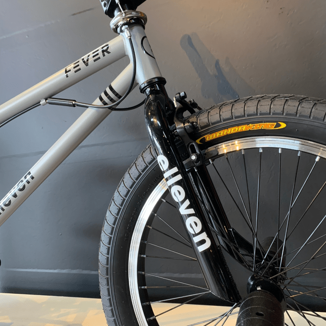 Bicicleta Elleven Fever BMX Aro 20 Cinza e Preto