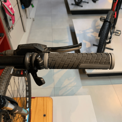 Bicicleta Elleven Rocker Aro 29 L-twoo 24v Preto e Azul