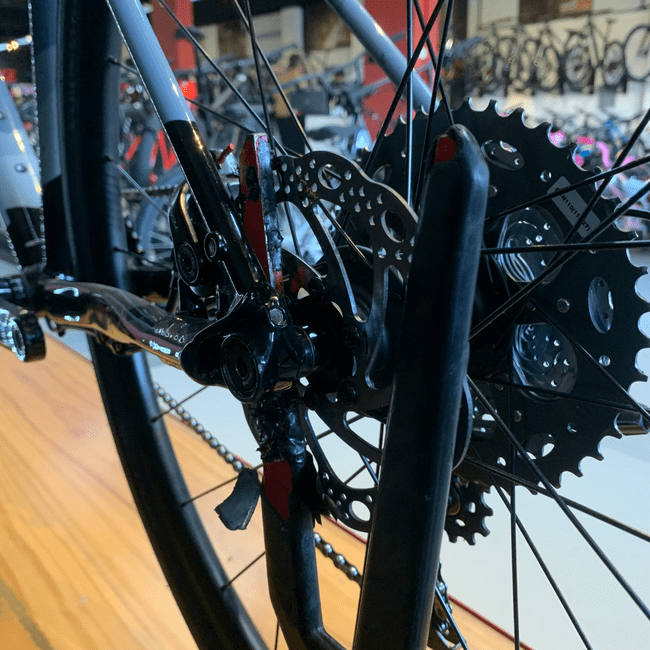 Bicicleta Felt Broam 60 Aro 700 Sram Apex 11v Preto e Cinza - Seminova