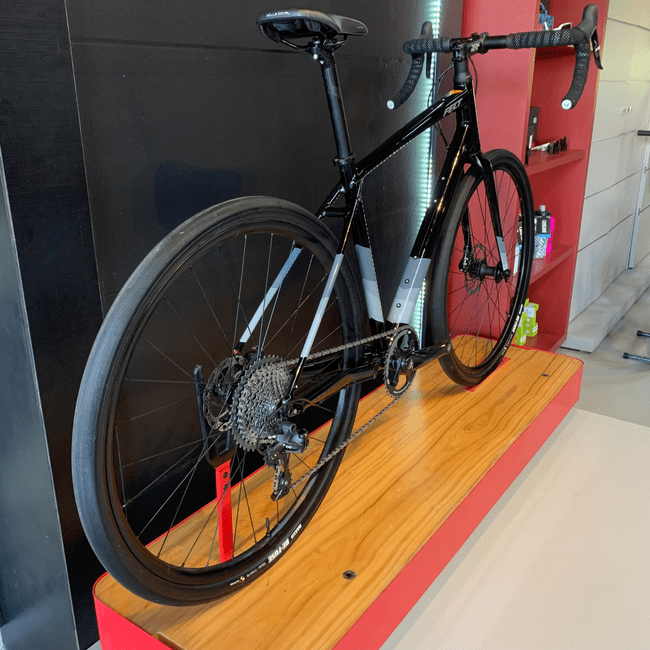 Bicicleta Felt Broam 60 Aro 700 Sram Apex 11v Preto e Cinza - Seminova