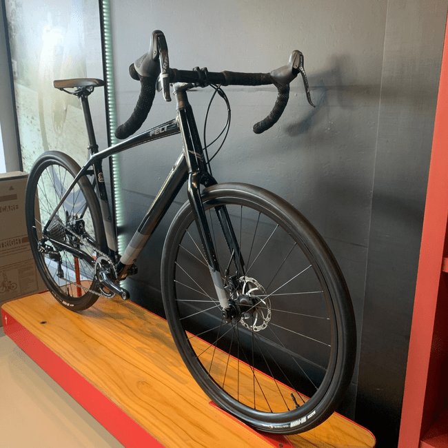 Bicicleta Felt Broam 60 Aro 700 Sram Apex 11v Preto e Cinza - Seminova