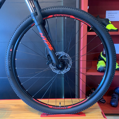 Bicicleta Groove Hype 30 Aro 29 Tourney 21v Grafite e Vermelho e Preto