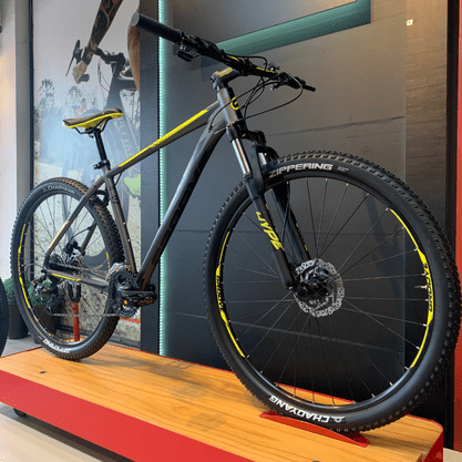 Bicicleta Groove Hype 50 Aro 29 Tourney 24v 2023 Grafite e Amarelo e Preto