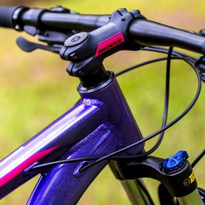 Bicicleta Groove Indie 10 Aro 29 Tourney 21v 2023 Violeta e Pink e Cinza