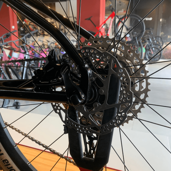Bicicleta Groove Riff 70 Aro 29 Deore 12v 2023 Marrom Metalico Escuro