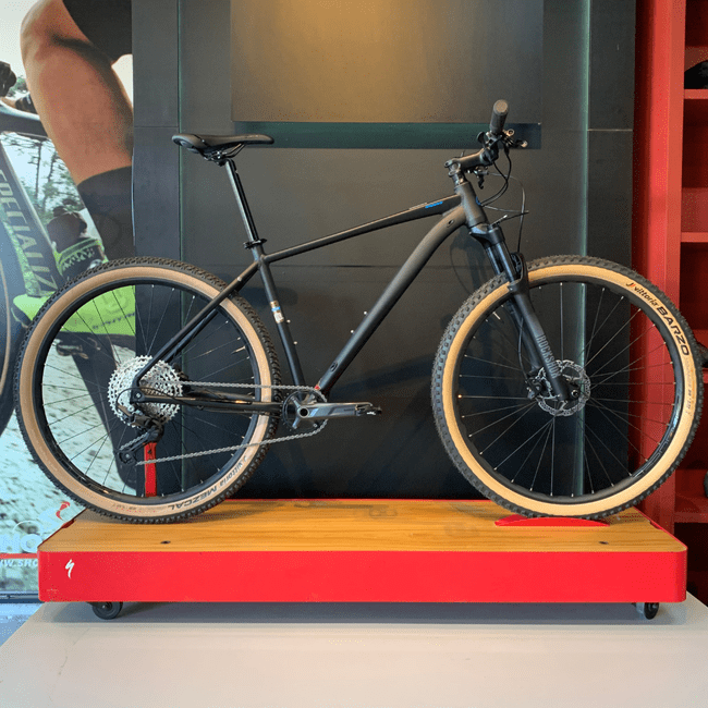 Bicicleta Groove Riff 70 Aro 29 Deore 12v 2023 Preto Fosco