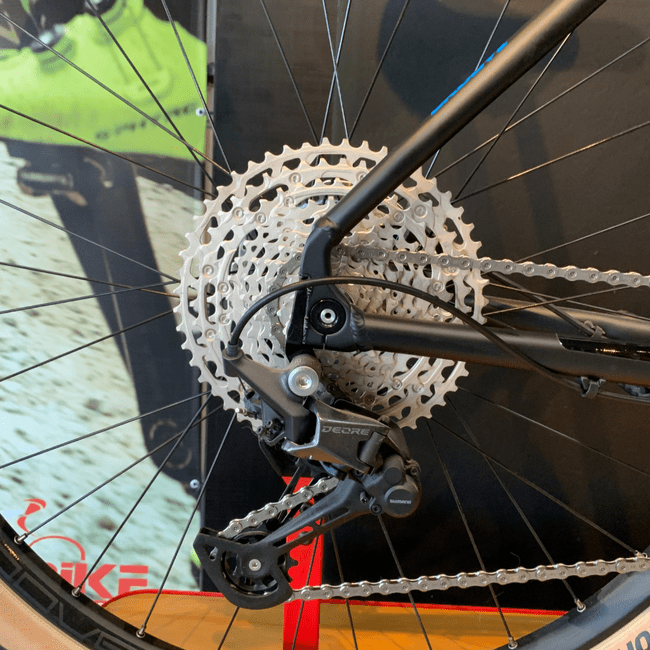 Bicicleta Groove Riff 70 Aro 29 Deore 12v 2023 Preto Fosco