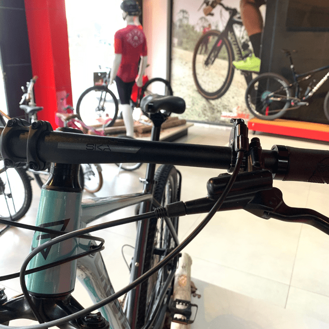 Bicicleta Groove SKA 70 Aro 29 SX 12v 2023 Verde Claro e Grafite