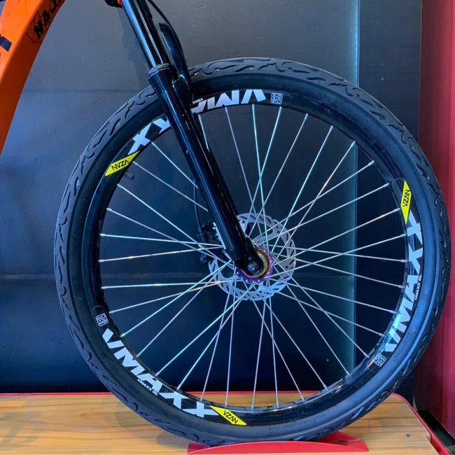 Bicicleta Hupi Aro 26 Naja v9 Laranja e Preto