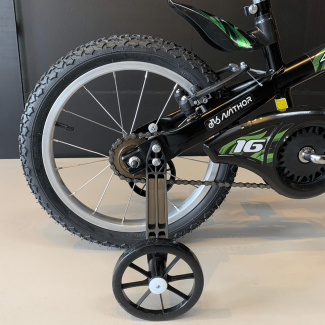 Bicicleta Nathor Apollo 3 Aro 16 Preto e Verde