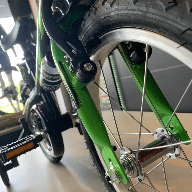 Bicicleta Nathor Apollo 3 Aro 16 Preto e Verde