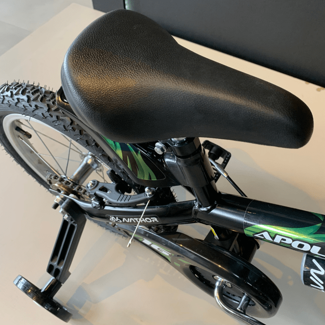 Bicicleta Nathor Apollo 3 Aro 16 Preto e Verde