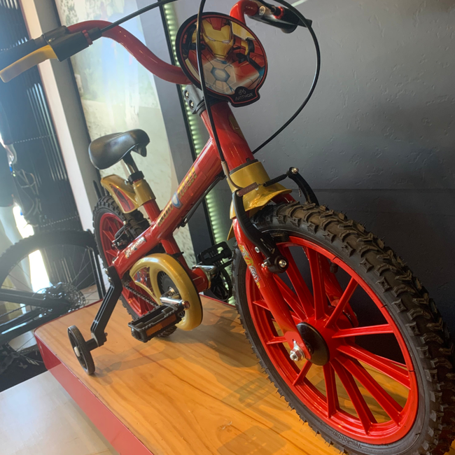Bicicleta Nathor Homem de Ferro Aro 16 Vermelho e Preto