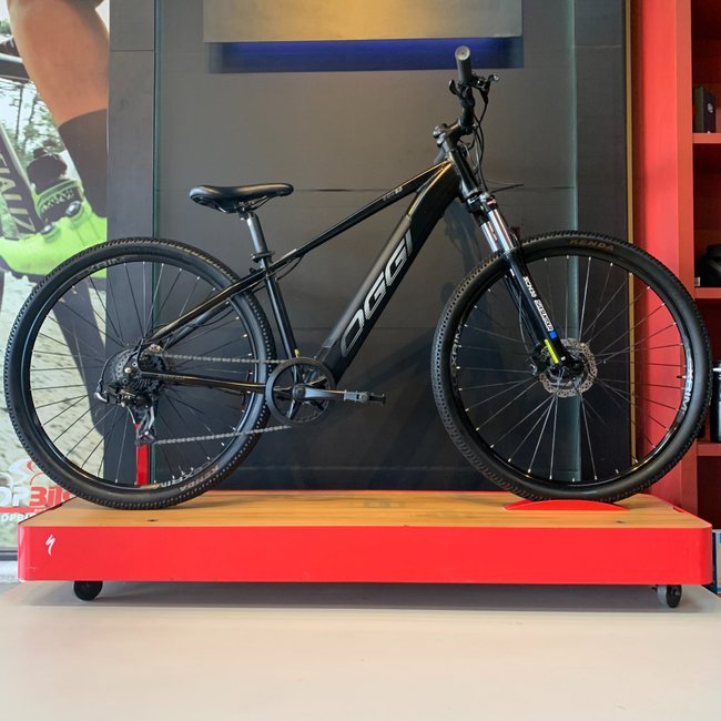 Bicicleta Oggi 8.0 Aro 29 Tourney 7v Preto e Grafite - Seminova