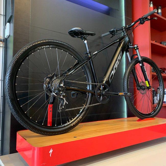 Bicicleta Oggi 8.0 Aro 29 Tourney 7v Preto e Grafite - Seminova