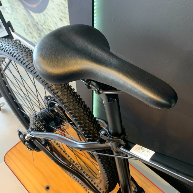 Bicicleta Oggi 8.0 Aro 29 Tourney 7v Preto e Grafite - Seminova