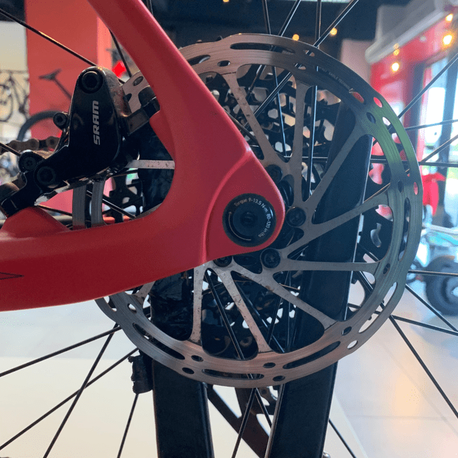 Bicicleta Oggi Agile Pro Aro 29 GX 12v Vermelho e Azul - Seminova