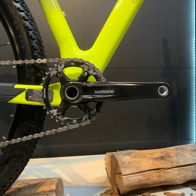 Bicicleta Oggi Agile Sport Aro 29 Deore 12v Preto e Amarelo - Seminova