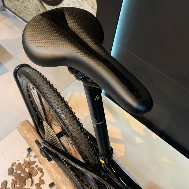 Bicicleta Oggi Agile Sport Aro 29 Deore 12v Preto e Amarelo - Seminova