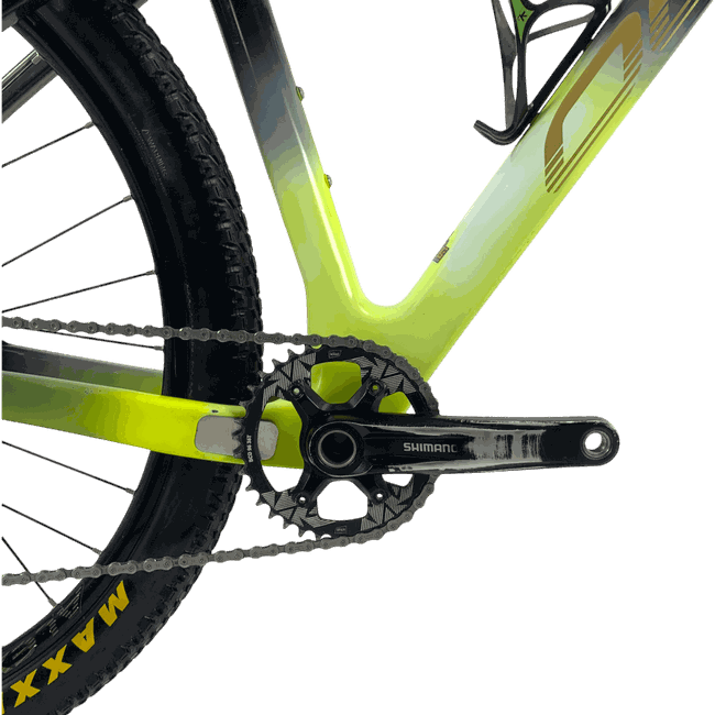 Bicicleta Oggi Agile Sport Aro 29 Deore 12v Preto e Amarelo - Seminova