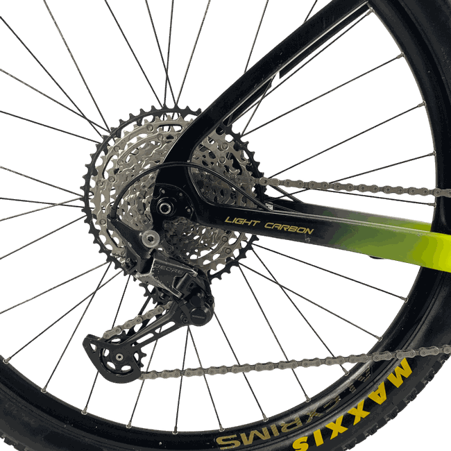 Bicicleta Oggi Agile Sport Aro 29 Deore 12v Preto e Amarelo - Seminova