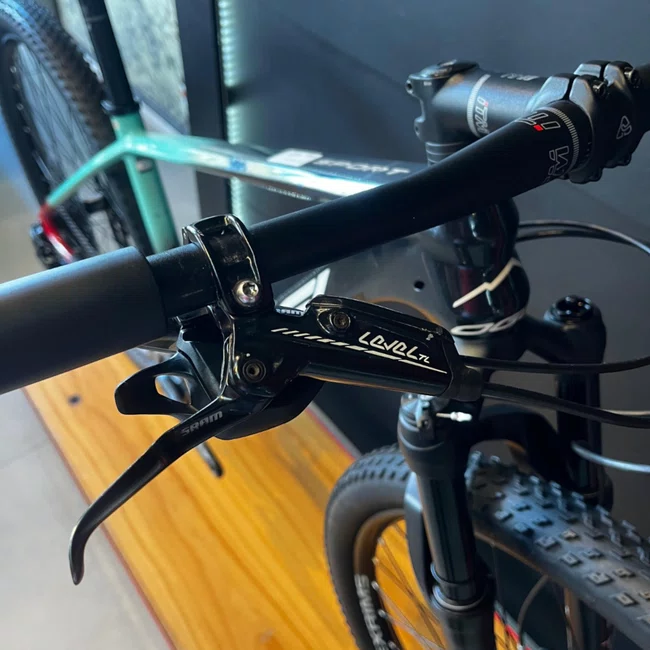 Bicicleta Oggi Agile Sport Aro 29 Gx 12v Preto Verde - Seminova