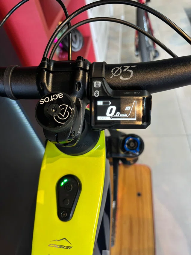 Bicicleta Oggi Aro 29 Potenza Sport Deore 12v Azul e Verde