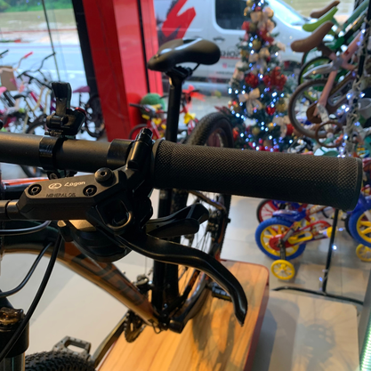 Bicicleta Oggi Big Wheel 7.0 Aro 29 Alivio 18v 2022 Preto e Laranja