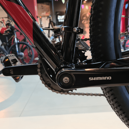 Bicicleta Oggi Big Wheel 7.0 Aro 29 Alivio 18v 2022 Preto e Vermelho e Amarelo