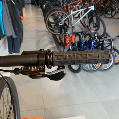 Bicicleta Oggi Big Wheel 7.0 Aro 29 Alivio 18v 2022 Preto e Azul