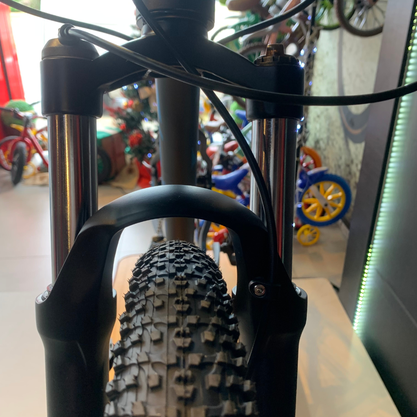 Bicicleta Oggi Big Wheel 7.0 Aro 29 Alivio 18v 2022 Preto e Azul