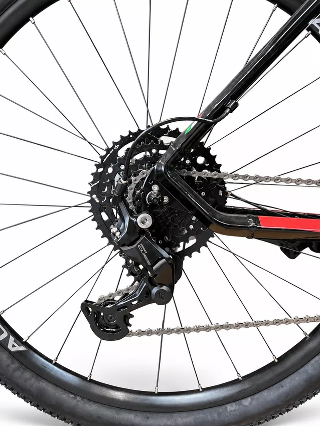 Bicicleta Oggi Big Wheel 7.0 Aro29 Cues 9v Preto e Vermelho 2026