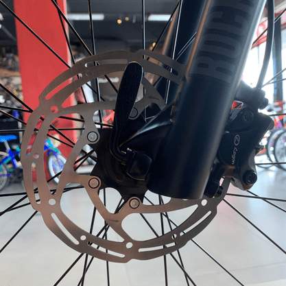 Bicicleta Oggi Big Wheel 7.1 Aro 29 Deore 18v 2022 Preto e Azul