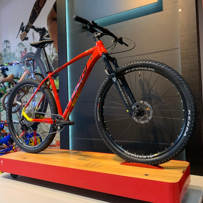 Bicicleta Oggi Big Wheel 7.3 Aro 29 Deore 12v 2022 Vermelho e Amarelo