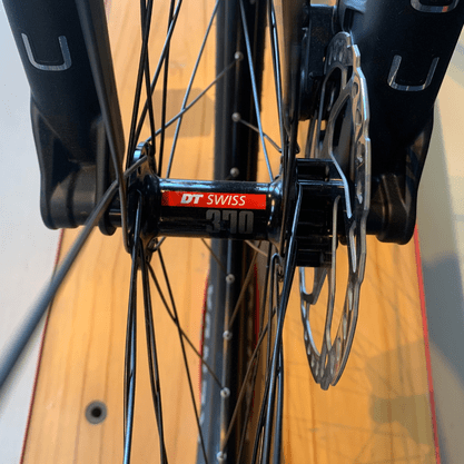 Bicicleta Oggi Big Wheel 7.4 Aro 29 Shimano SLX 12v Preto e Vermelho