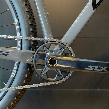 Bicicleta Oggi Big Wheel 7.4 Aro 29 Shimano SLX 12v Grafite e Preto e S-Lime