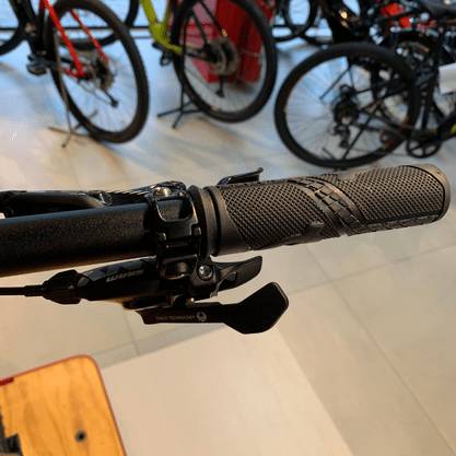 Bicicleta Oggi Big Wheel 7.5 Aro 29 GX 12v 2022 Laranja e Preto