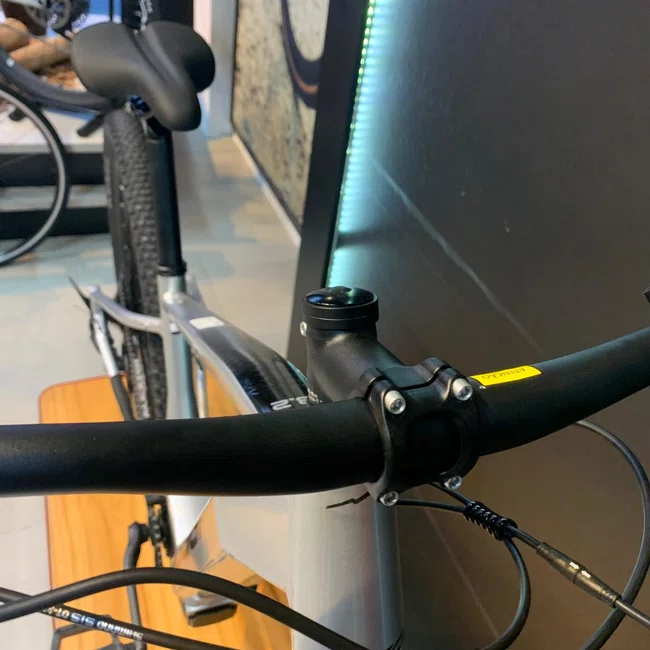 Bicicleta Aro 29  Oggi Big Wheel 8.2 2025 Cues 10v Prata e Preto